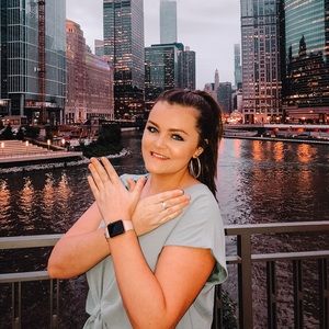 Meet your Posher, Abby